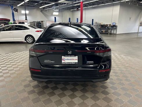 Used 2024 Honda Accord Sport image 6
