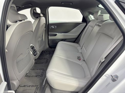 Used 2023 Hyundai Ioniq 6 SEL image 40