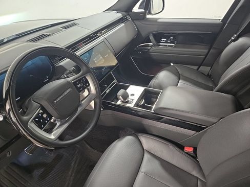Used 2024 Land Rover Range Rover SE AWD/4WD image 17