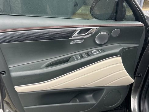 Used 2025 Genesis GV80 3.5T image 6