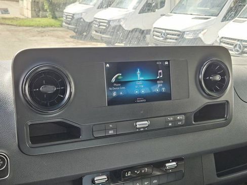 New 2024 Mercedes-Benz Sprinter 3500 image 22