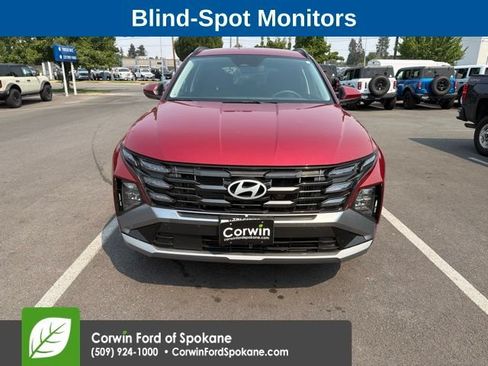 Used 2025 Hyundai Tucson Blue AWD/4WD image 2