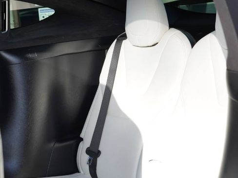 Used 2017 Tesla Model X 75D AWD/4WD image 13
