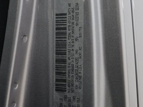 Used 2018 Jeep Wrangler Unlimited Sahara image 23