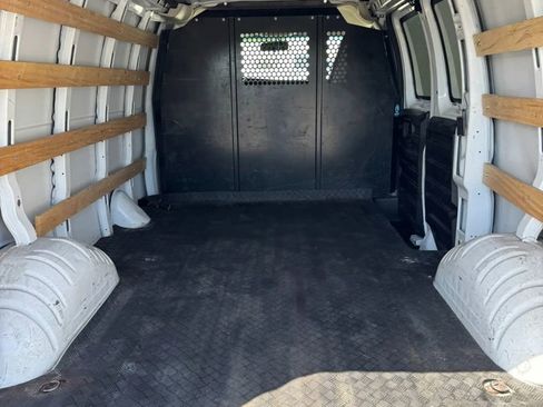 Used 2021 GMC Savana 2500 w/ Driver Convenience Package RWD image 15