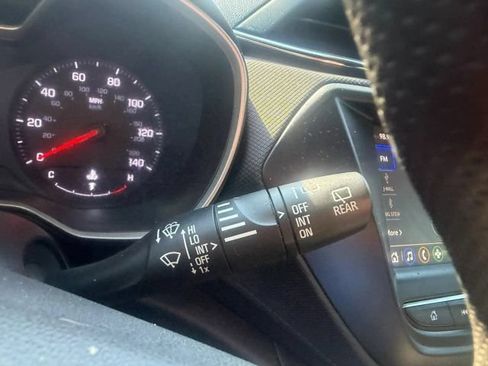 Used 2021 Chevrolet TrailBlazer LS FWD image 21