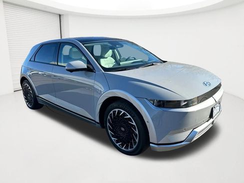 Certified 2024 Hyundai Ioniq 5 Limited AWD/4WD image 3