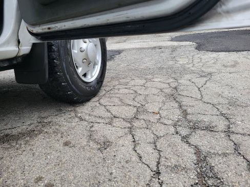 Used 2014 Ford E-350 and Econoline 350 Super Duty w/ Power Group image 44