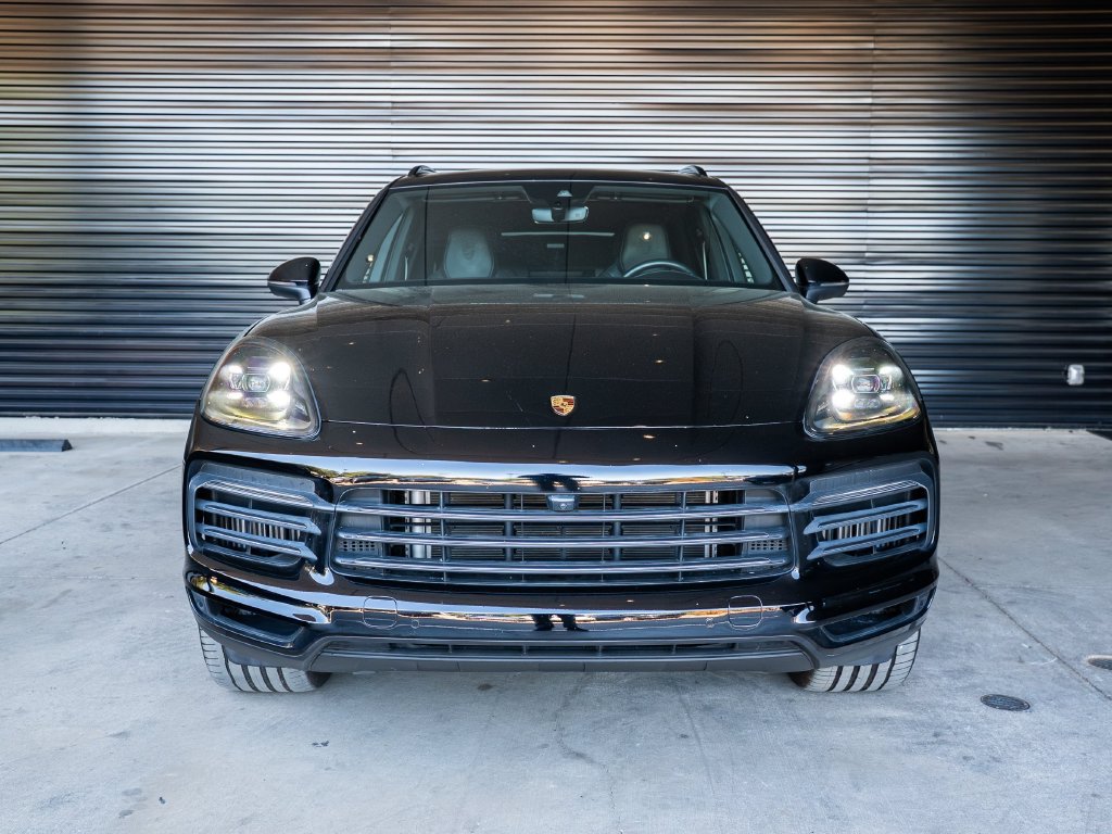 Certified 2023 Porsche Cayenne Platinum Edition AWD/4WD image 10