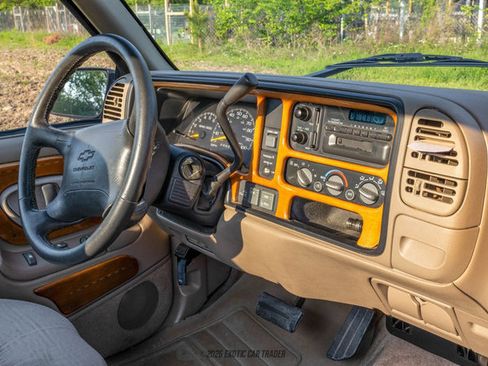 Used 1997 Chevrolet Silverado 1500 4x4 Regular Cab image 35