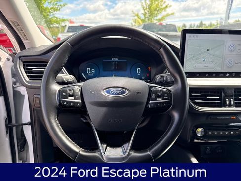 Used 2024 Ford Escape Platinum AWD/4WD image 18