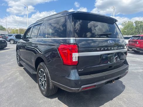 Used 2023 Ford Expedition XLT AWD/4WD image 10
