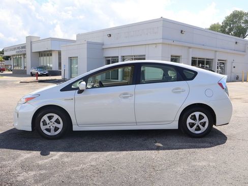 Used 2015 Toyota Prius Three FWD image 4