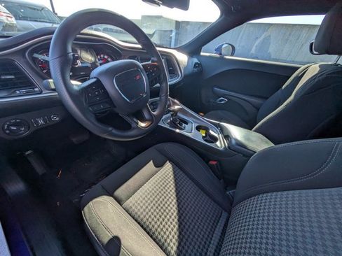 Used 2022 Dodge Challenger SXT w/ Blacktop Package image 10