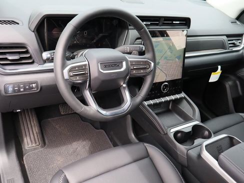 New 2026 GMC Terrain Denali AWD/4WD image 9