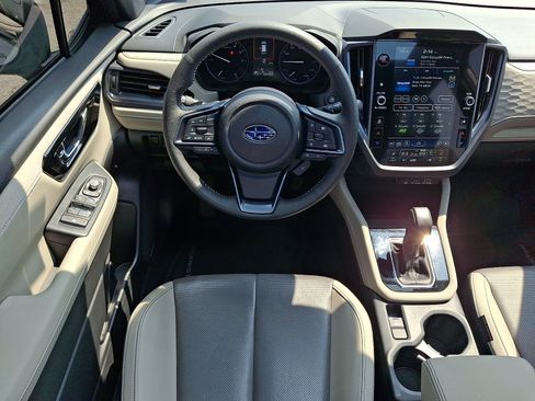 Certified 2025 Subaru Forester Limited AWD/4WD image 11
