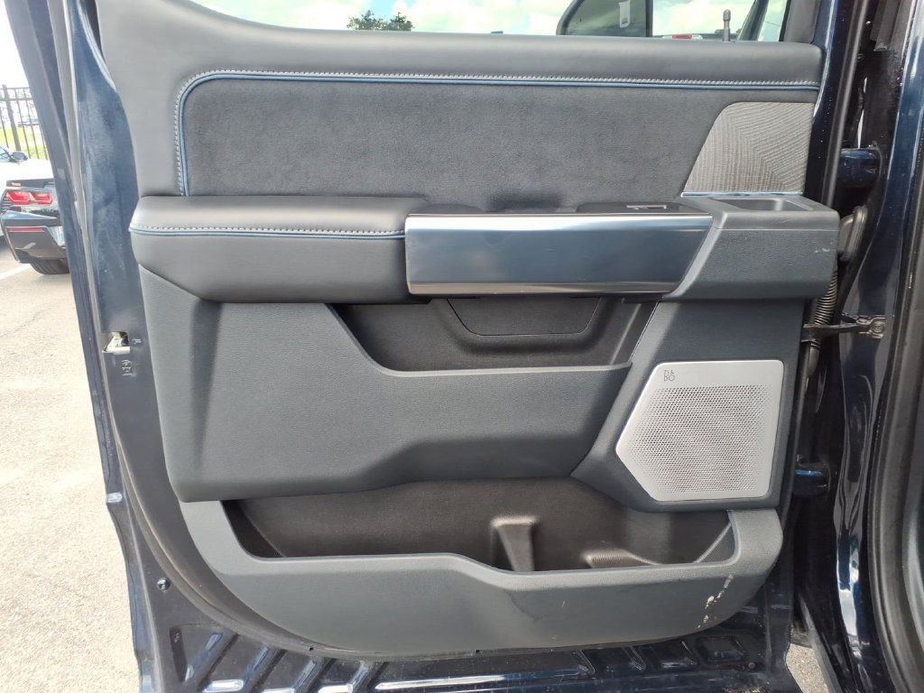 Used 2025 Ford F250 Platinum AWD/4WD image 21