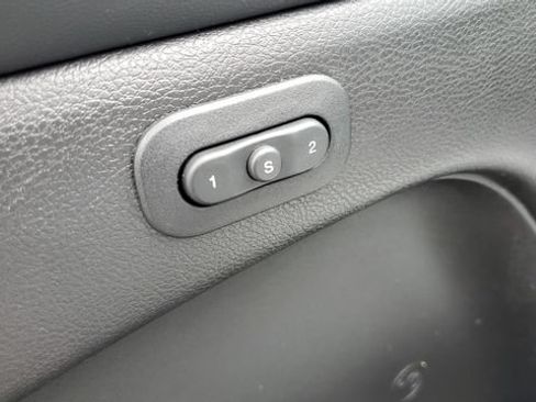 Certified 2021 Jeep Grand Cherokee Limited w/ Quick Order Package 28K 80th AWD/4WD image 6