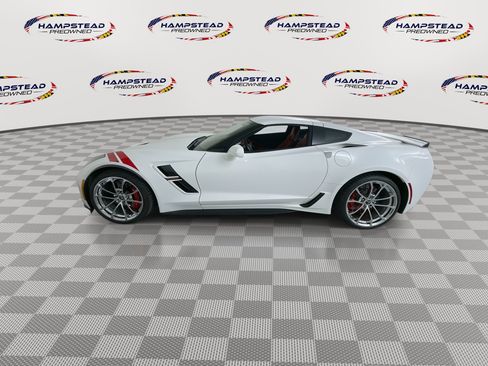 Used 2017 Chevrolet Corvette Grand Sport image 5