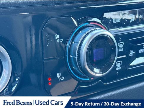 Used 2024 GMC Sierra 1500 SLE image 22