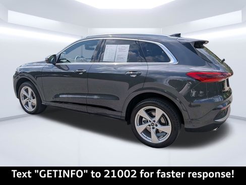 Certified 2025 Audi Q5 Premium Plus AWD/4WD image 5