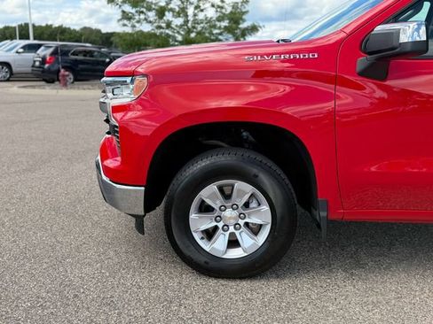 Used 2026 Chevrolet Silverado 1500 LT AWD/4WD image 11