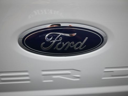 New 2025 Ford F250 XLT w/ FX4 Off-Road Package image 2