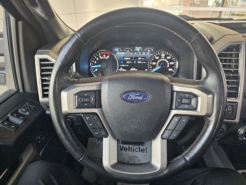 Used 2018 Ford F150 Platinum w/ Equipment Group 701A Luxury AWD/4WD image 20