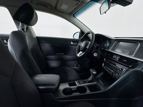 Used 2019 Kia Optima LX image 48