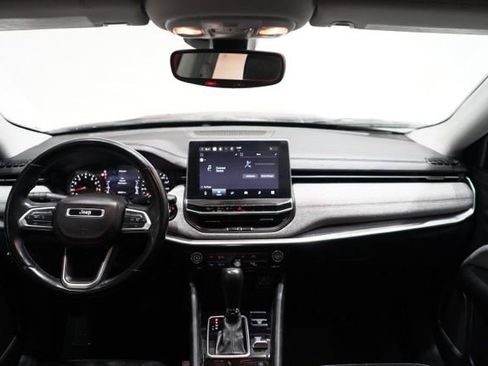 Used 2022 Jeep Compass Latitude image 15