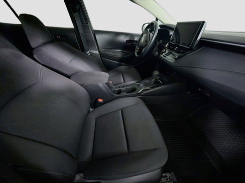 Used 2026 Toyota Corolla LE FWD image 28