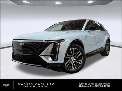 Certified 2024 Cadillac Lyriq Luxury RWD image 1