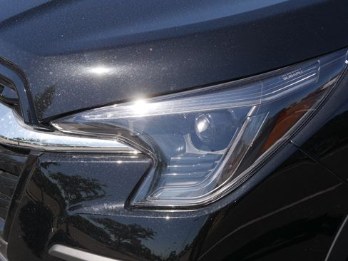 Used 2025 Subaru Ascent Premium AWD/4WD image 16
