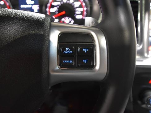 Used 2013 Dodge Charger R/T RWD image 19