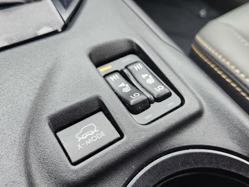 Used 2021 Subaru Crosstrek 2.5i Sport w/ Moonroof Package image 10