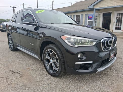 Used 2017 BMW X1 xDrive28i AWD/4WD image 1