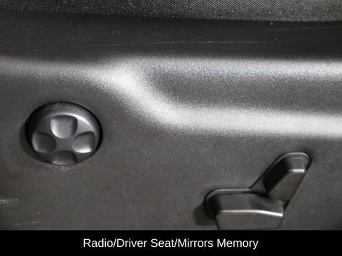 Used 2021 Dodge Durango GT AWD/4WD image 23