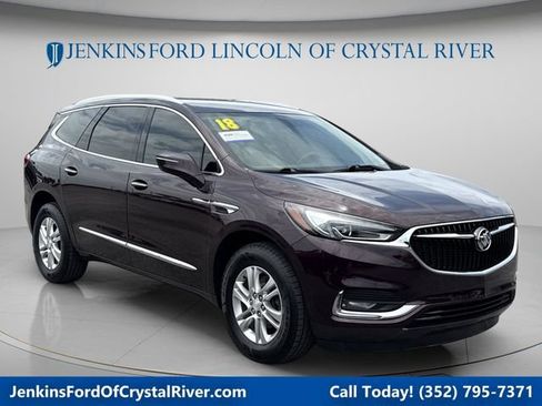 Used 2018 Buick Enclave Essence FWD image 1