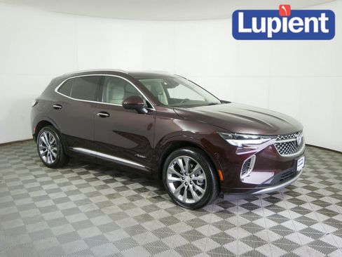 Used 2021 Buick Envision Avenir w/ Technology Package II image 1