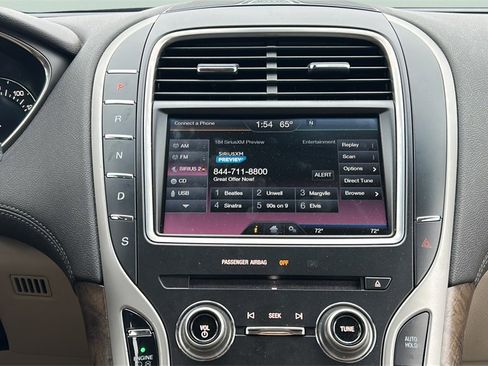 Used 2016 Lincoln MKX Select w/ Select Plus Package image 31