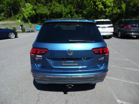 Used 2018 Volkswagen Tiguan SE AWD/4WD image 5