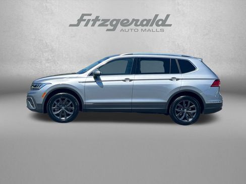 Used 2023 Volkswagen Tiguan SE AWD/4WD image 5