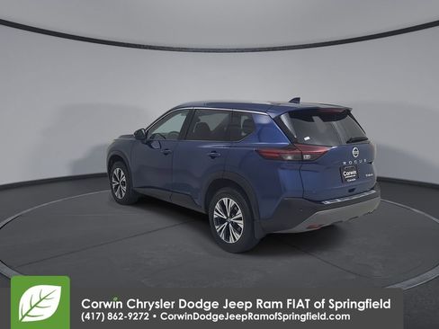 Used 2021 Nissan Rogue SV w/ Premium Package AWD/4WD image 11