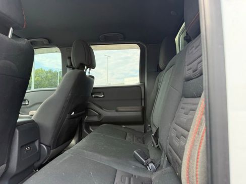 Used 2023 Nissan Frontier PRO-4X w/ Tow Package AWD/4WD image 16
