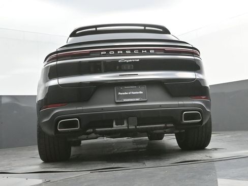 Used 2026 Porsche Cayenne Coupe AWD/4WD image 34