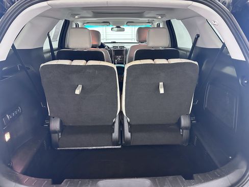 Used 2016 Ford Explorer Platinum AWD/4WD image 32