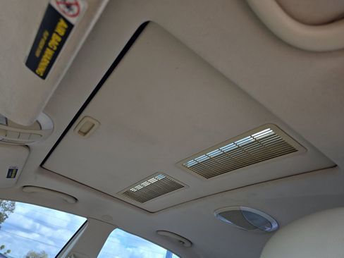 Used 2004 Mercedes-Benz E 320 Sedan image 17