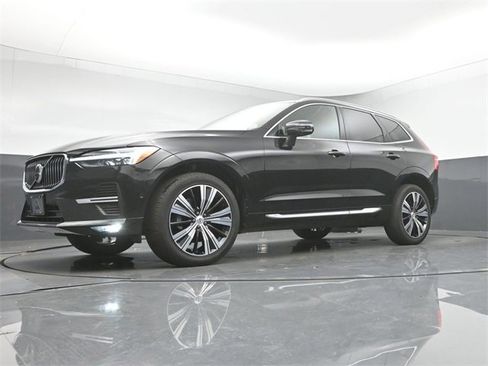 Used 2022 Volvo XC60 B5 Inscription w/ Advanced Package image 40