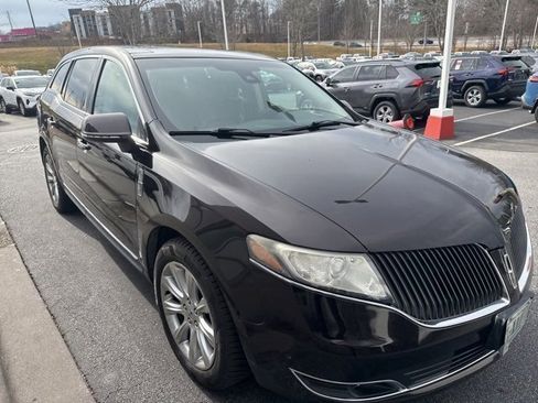 Used 2014 Lincoln MKT AWD w/ Equipment Group 201A image 1
