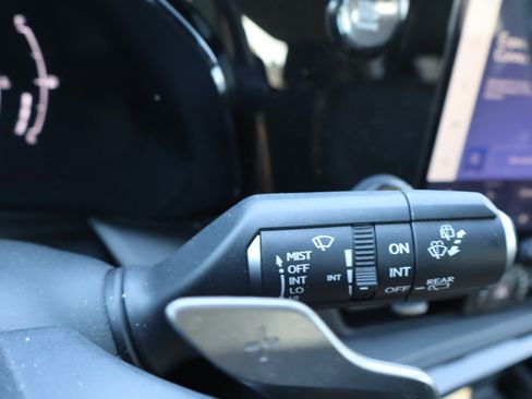 Used 2024 Lexus NX 250 FWD w/ Towing Package (2000 Lbs) image 22